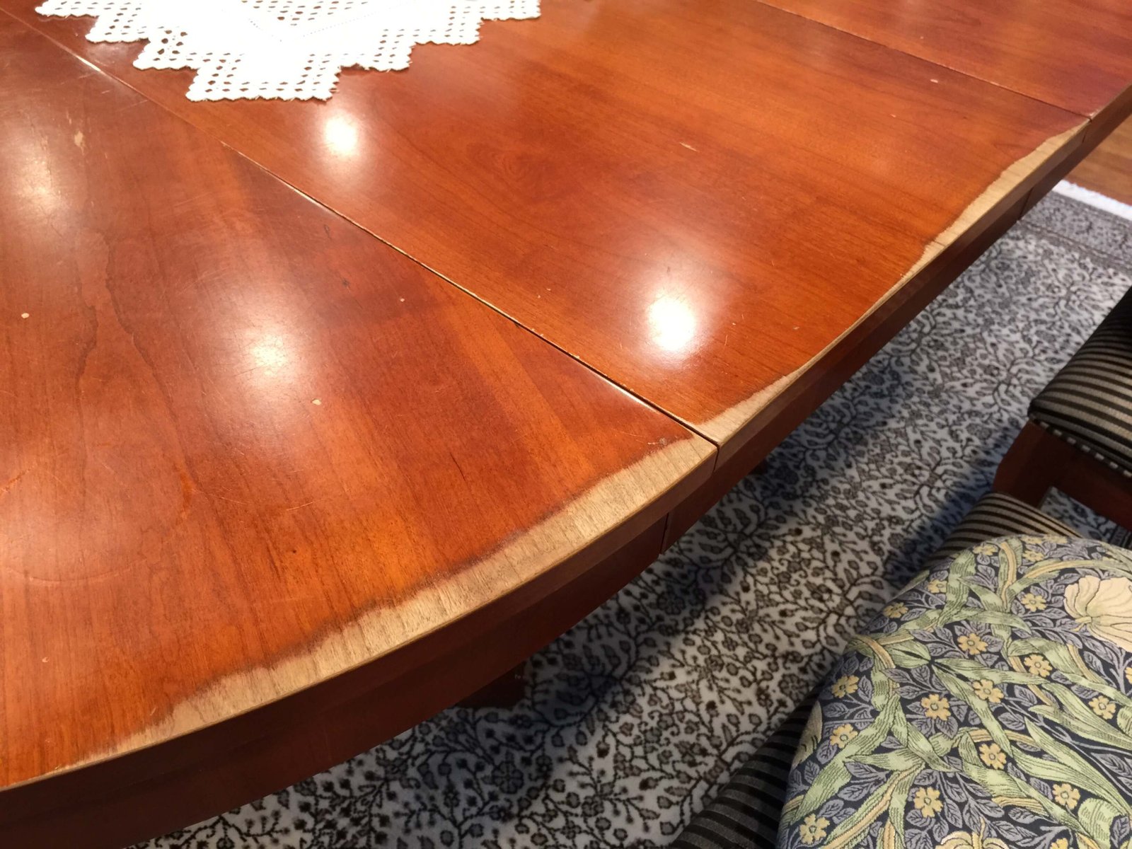 アメリカ【ETHAN ALLEN イーサンアーレン】のダイニングテーブル修理