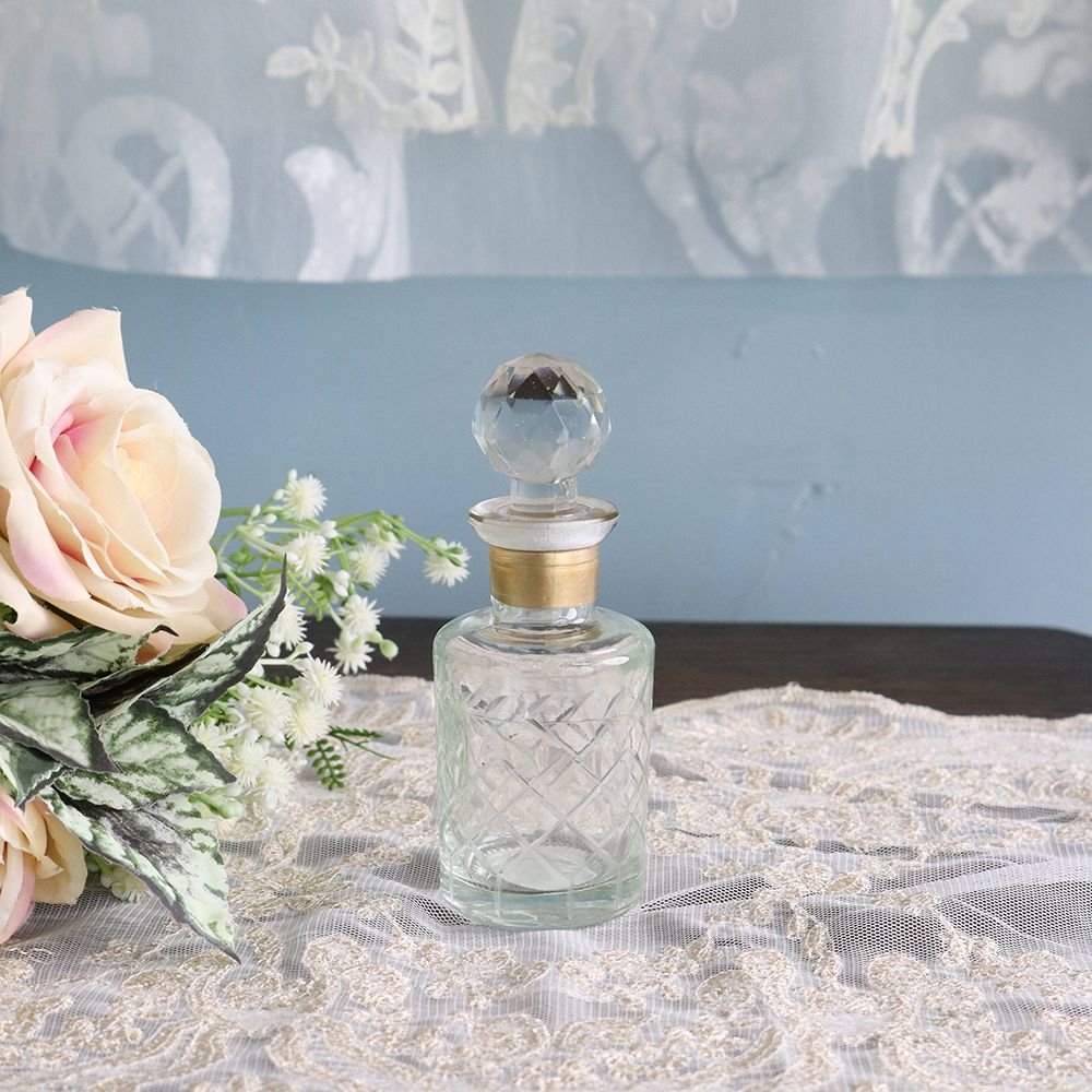 ガラスがキラリ♪ ガラス香水ビン TO1-M15-1051S – アンティーク家具と