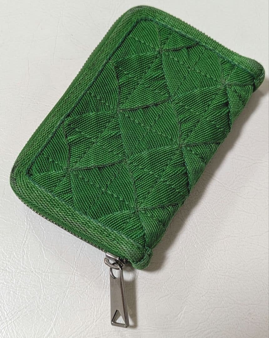 BOTTEGA VENETA ケース ラウンドファスナー グリーン 正規品 BOTTEGA VENETA イントレチャート ラウンドファスナー 長財布